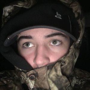 Meet your Posher, Max